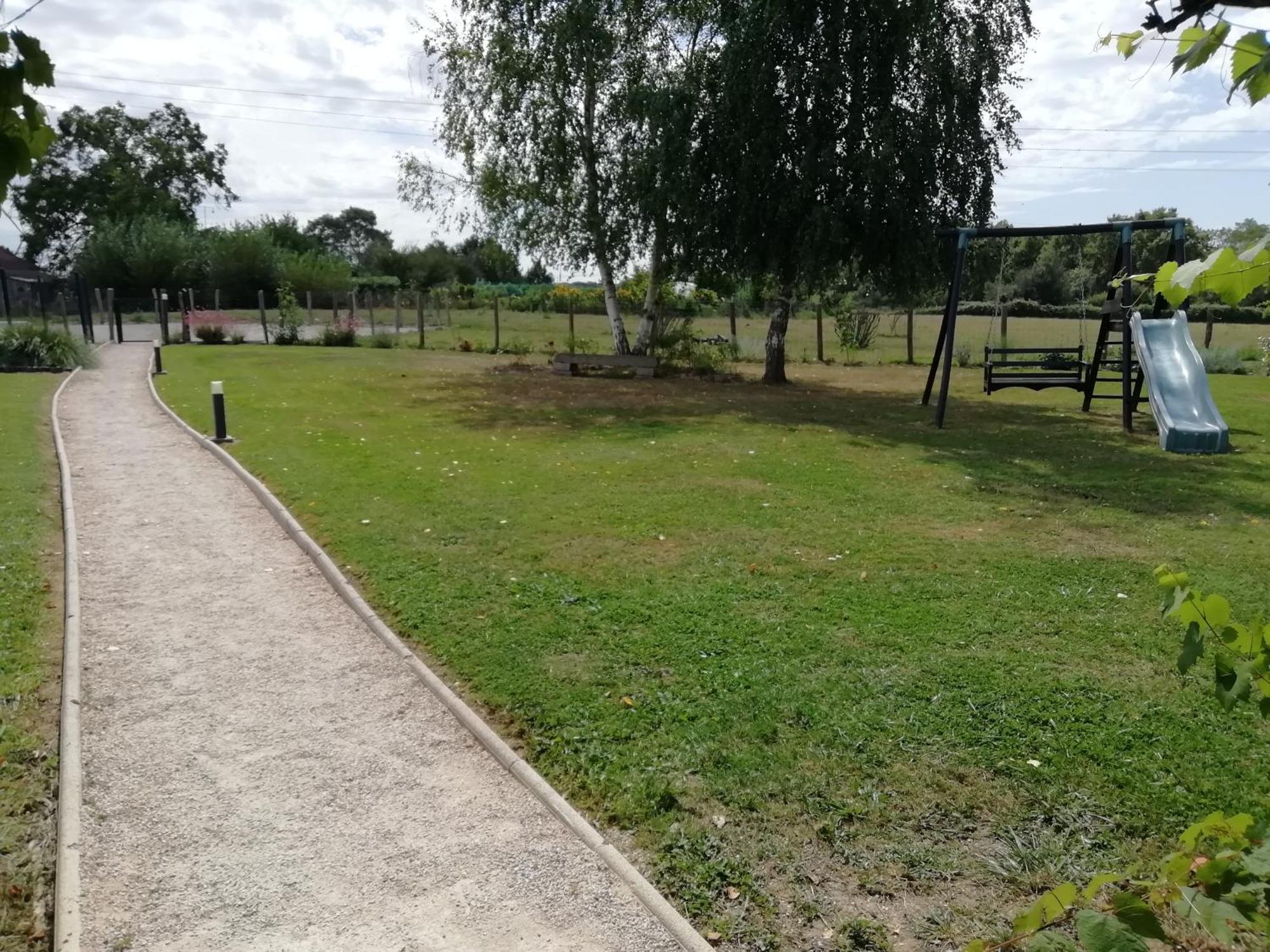 Une Pause A La Campagne Mervans Ngoại thất bức ảnh